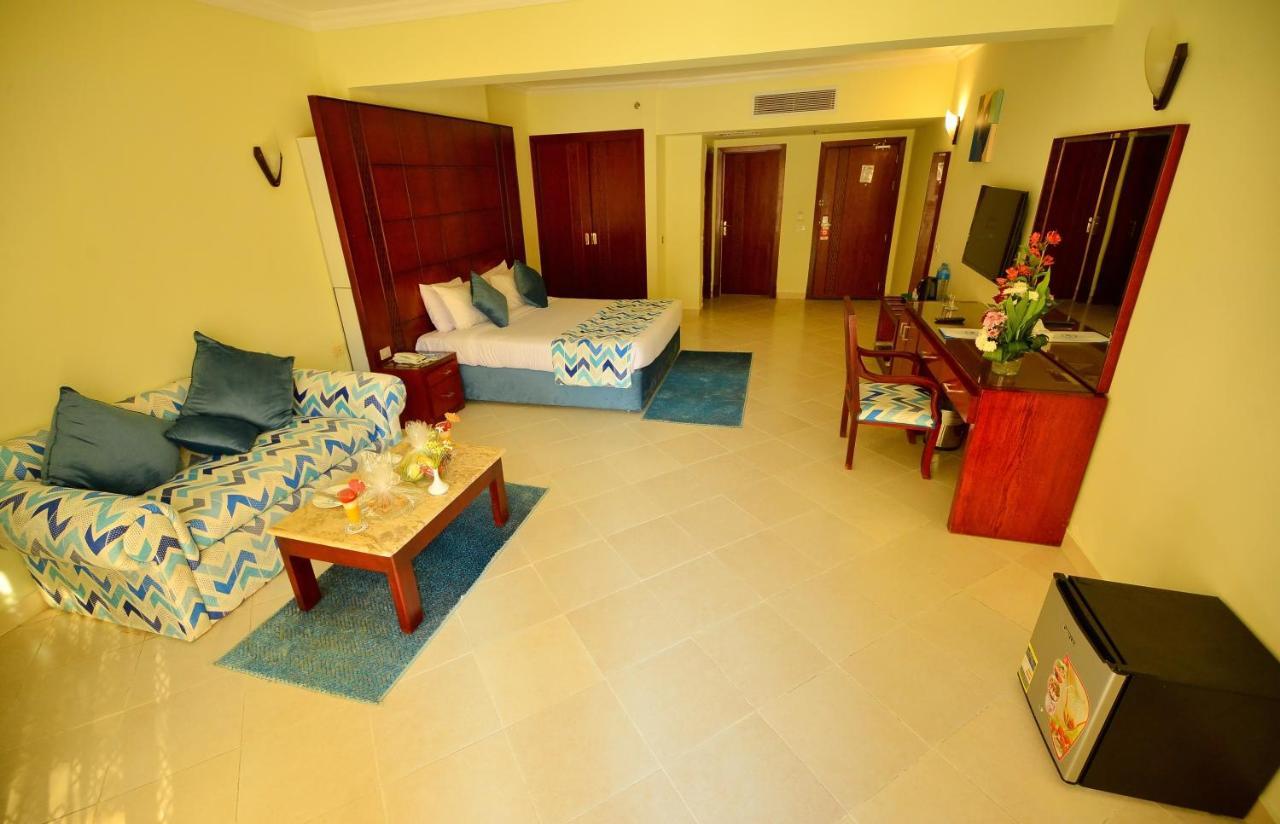 Sea Beach Aqua Park Resort Sharm el-Sheikh Bagian luar foto