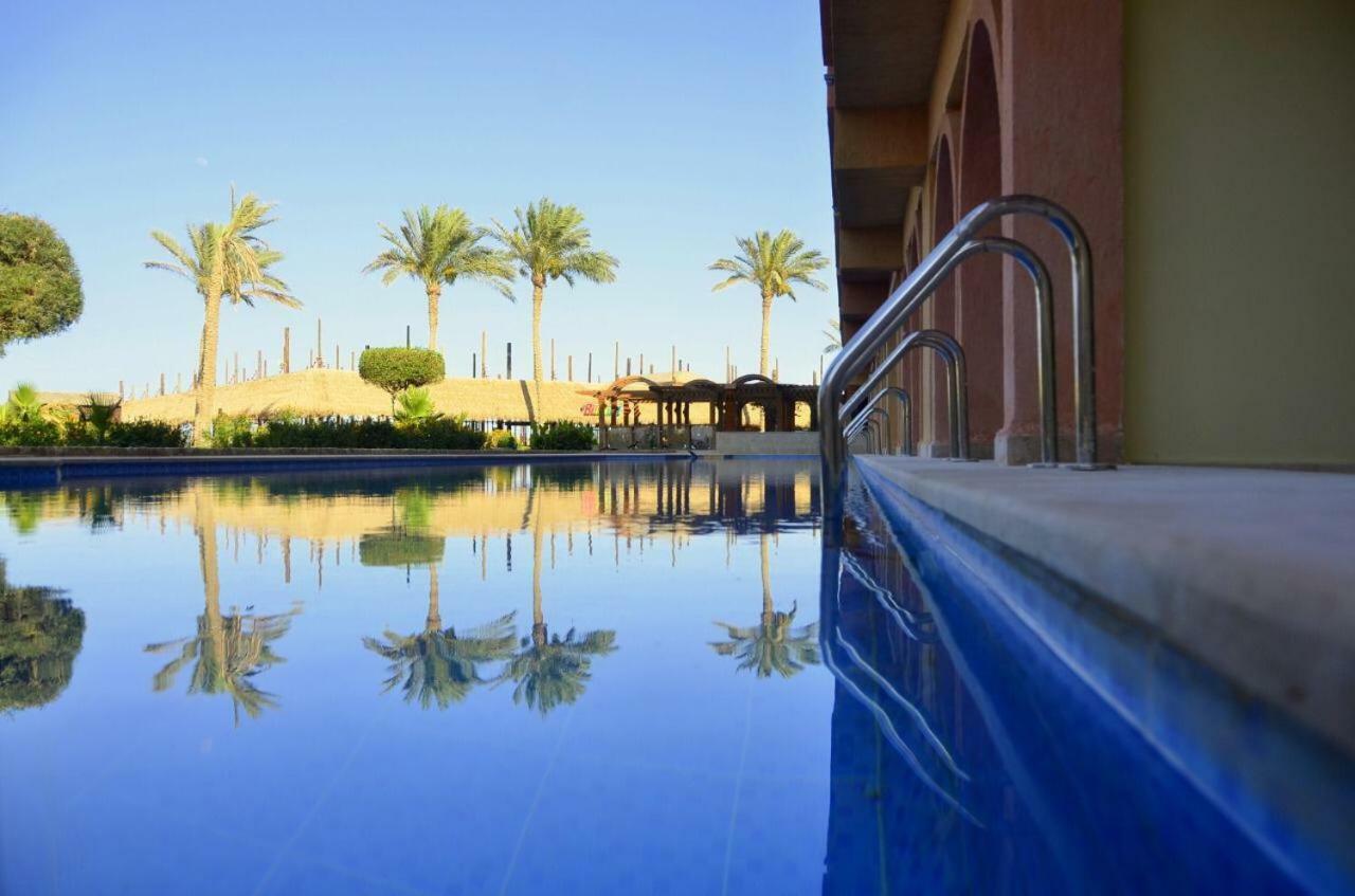 Sea Beach Aqua Park Resort Sharm el-Sheikh Bagian luar foto
